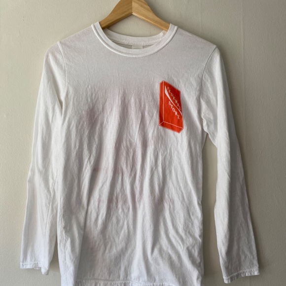 Vancouver Federal Store merch tee - Picture 4 of 4